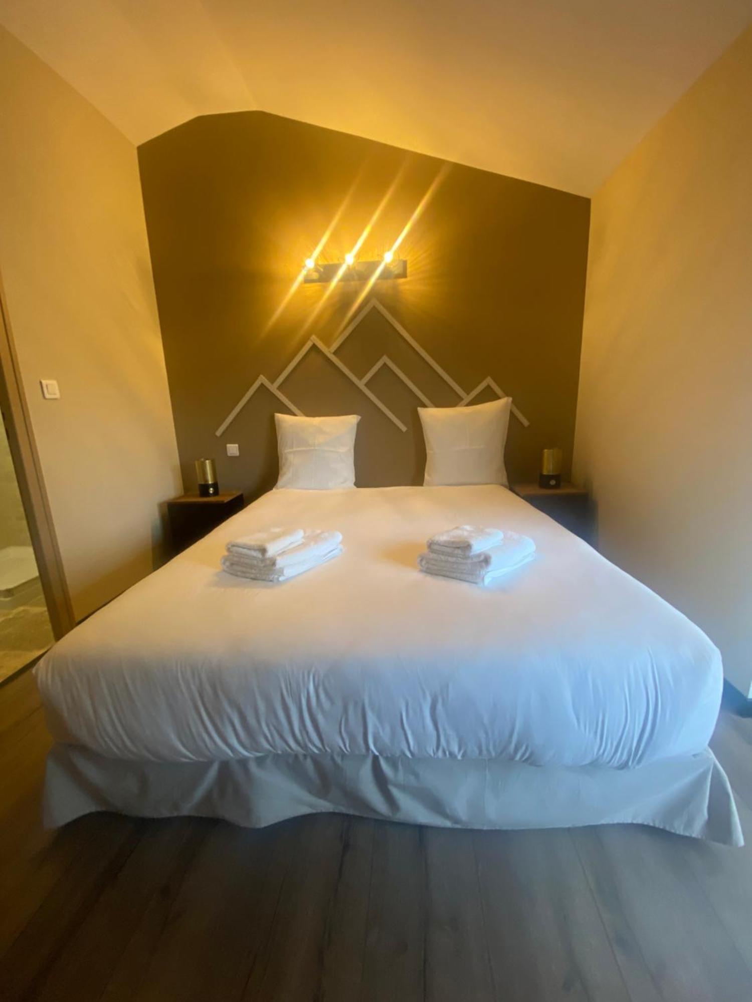 Villas De La Ferme Du Gros Noyer มาโลแซน ภายนอก รูปภาพ