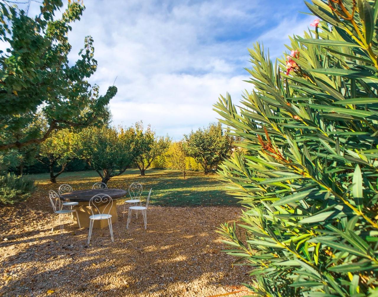 Villas De La Ferme Du Gros Noyer มาโลแซน ภายนอก รูปภาพ